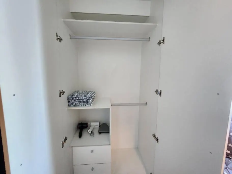 Bgc Cosy Spacious 1Br Uptown Parksuites With Balcony City View Manila