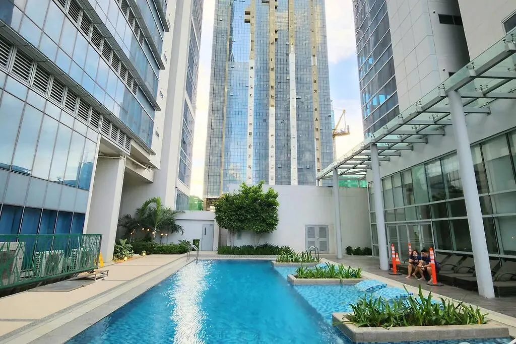 Bgc Cosy Spacious 1Br Uptown Parksuites With Balcony City View Manila