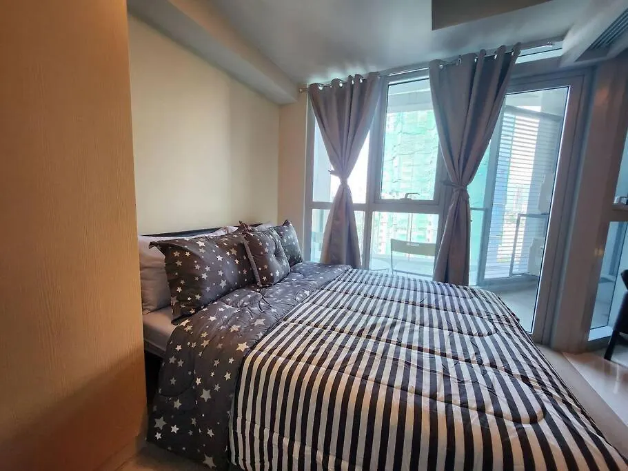 Bgc Cosy Spacious 1Br Uptown Parksuites With Balcony City View Манила 0*,