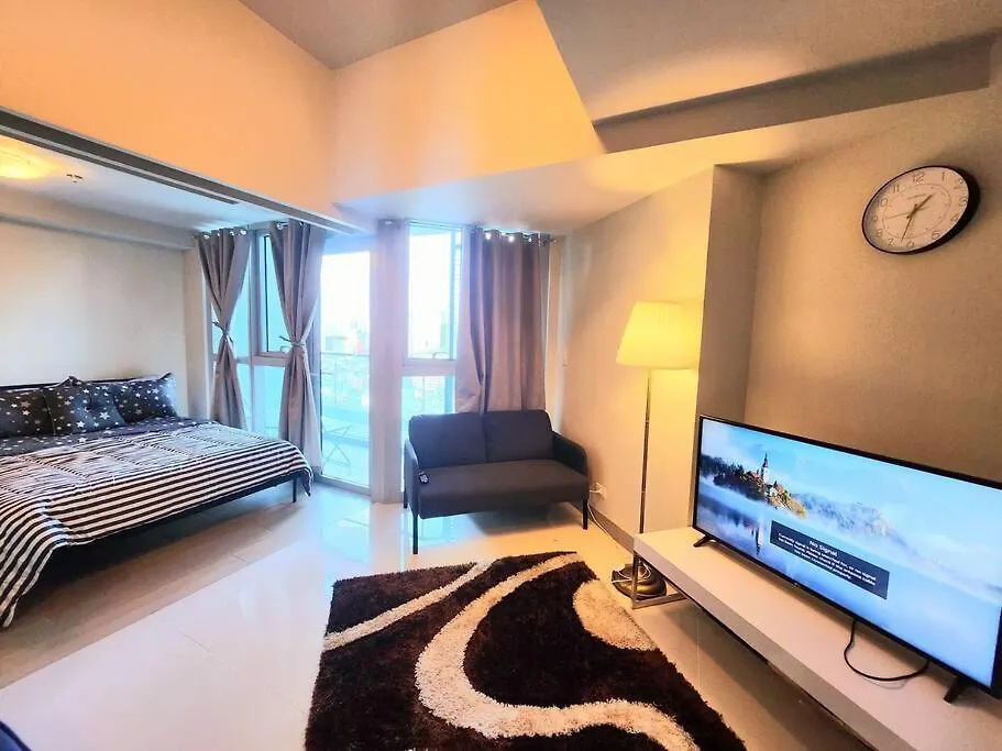 Apartment Bgc Cosy Spacious 1Br Uptown Parksuites With Balcony City View Manila