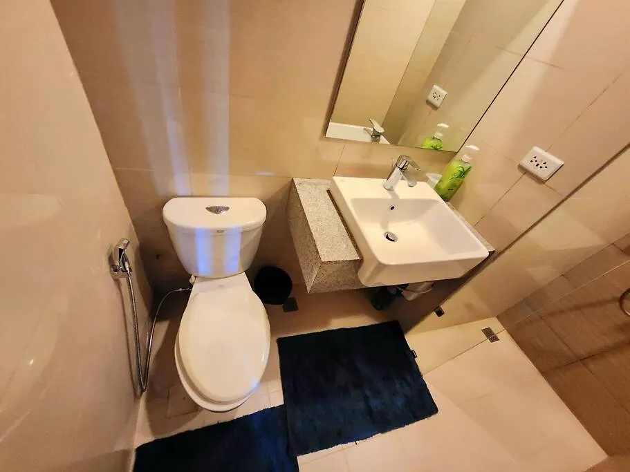 Bgc Cosy Spacious 1Br Uptown Parksuites With Balcony City View Manila 0*,  Philippines