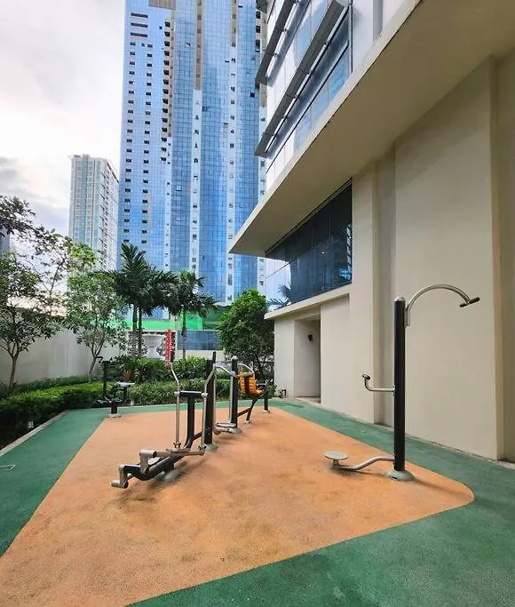 Bgc Cosy Spacious 1Br Uptown Parksuites With Balcony City View Manila 0*,