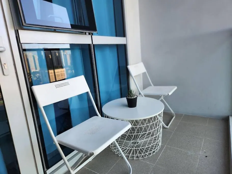Bgc Cosy Spacious 1Br Uptown Parksuites With Balcony City View Manila Apartment